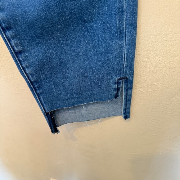 Good American Anthro Good Waist Raw Step Hem High Waisted Stretchy Skinny Jeans - Picture 8 of 14